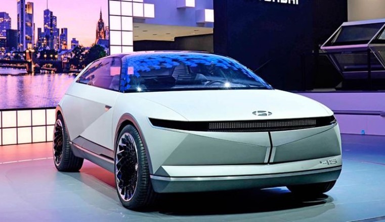 Hyundai Ioniq 5 will have revolutionary on-board supercharger